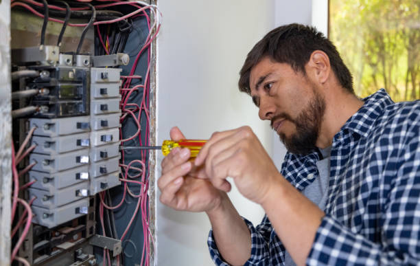 Best Circuit Breaker Repair  in Fort Myers Beach, FL